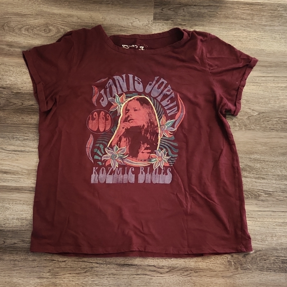 Fantality JaniceJoplin Graphic Tee Dark Plum roll-up sleeves Size XL